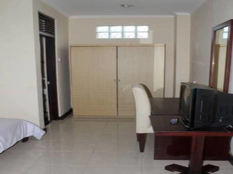 Septia Hotel Yogyakarta Extérieur photo
