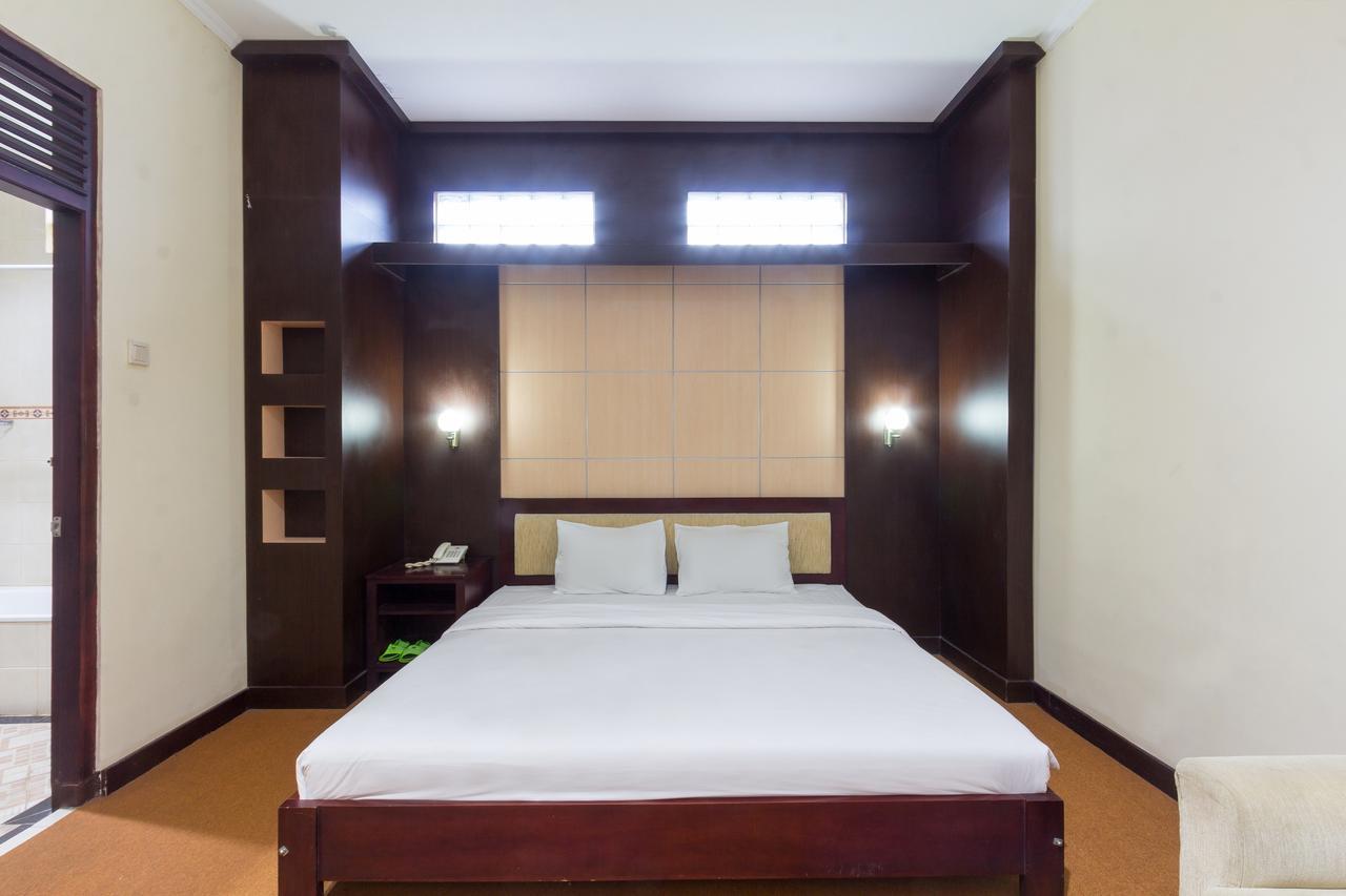 Septia Hotel Yogyakarta Extérieur photo