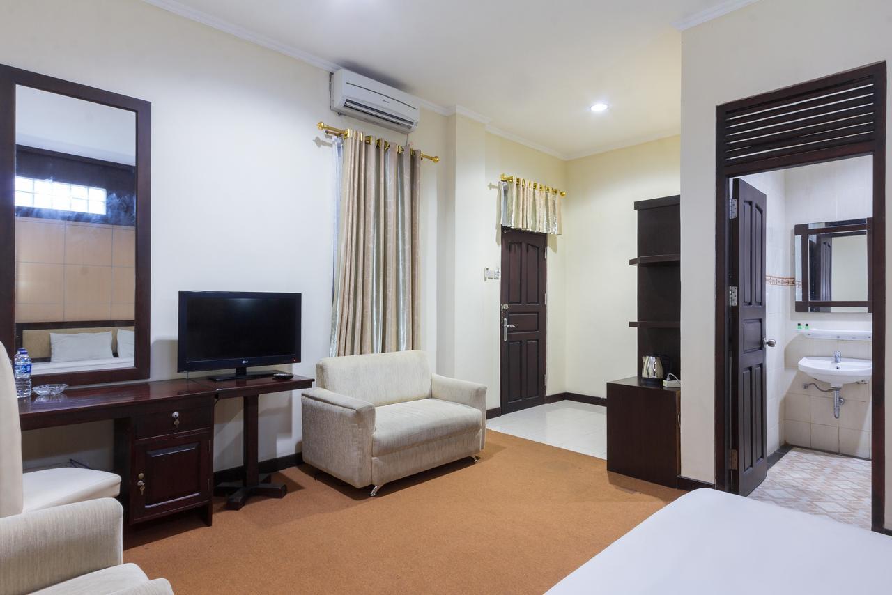 Septia Hotel Yogyakarta Extérieur photo